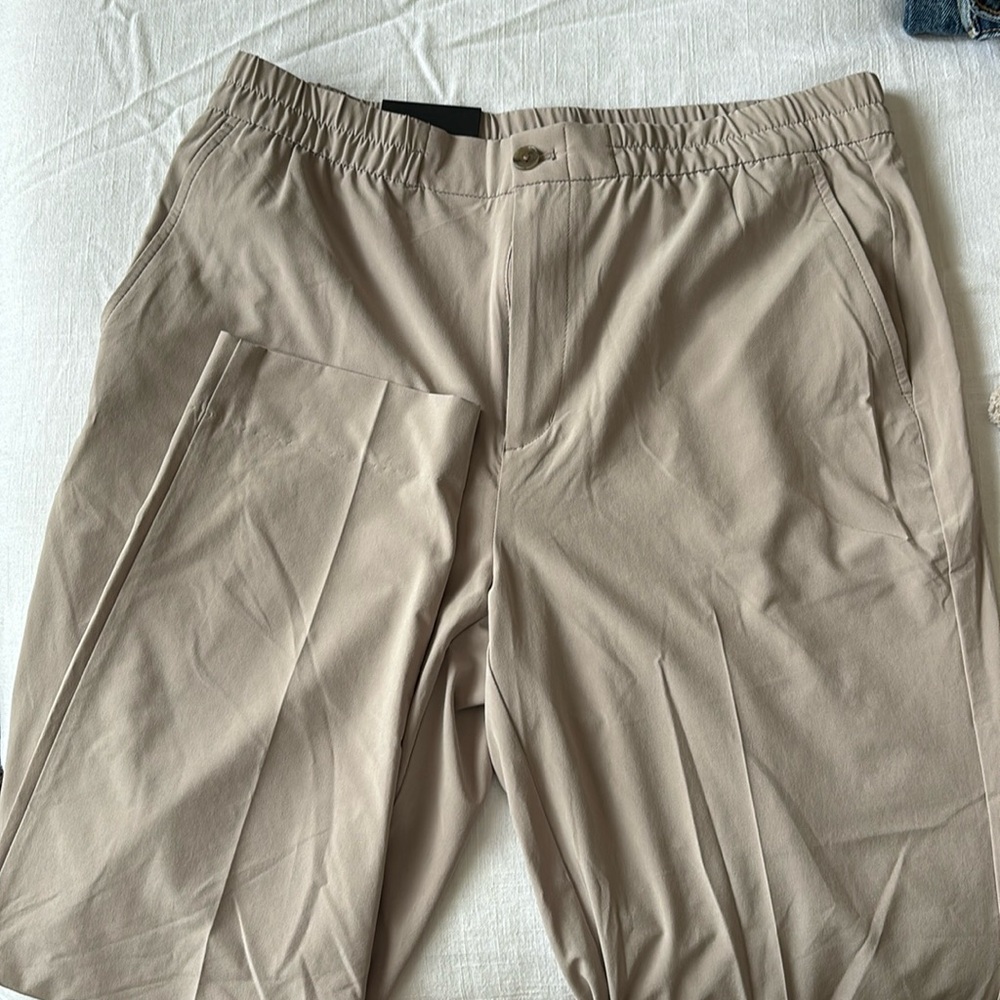Banana Republic size M khaki colored slacks NWT